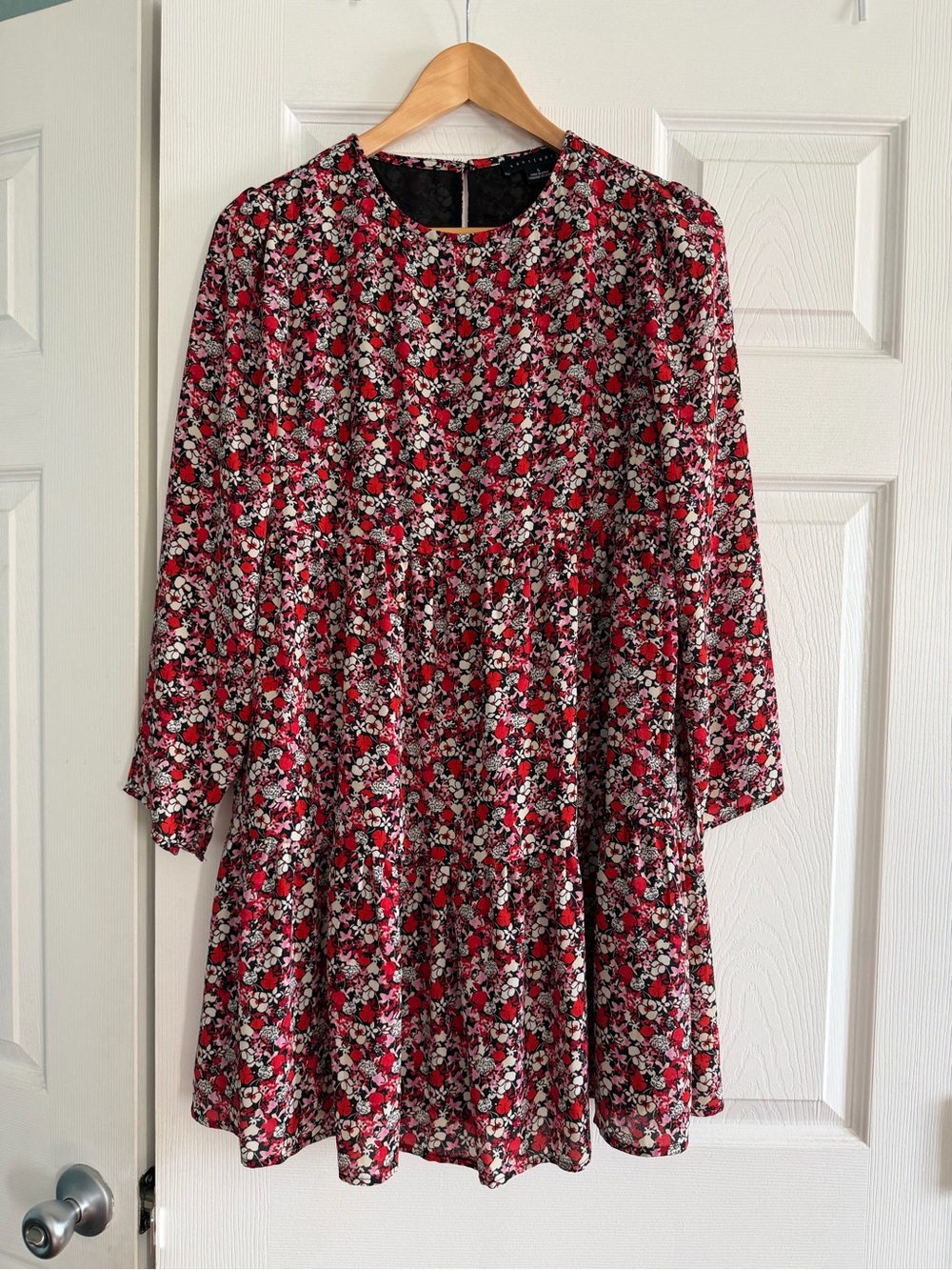 Sanctuary Red Floral Casual Long-Sleeve Dress